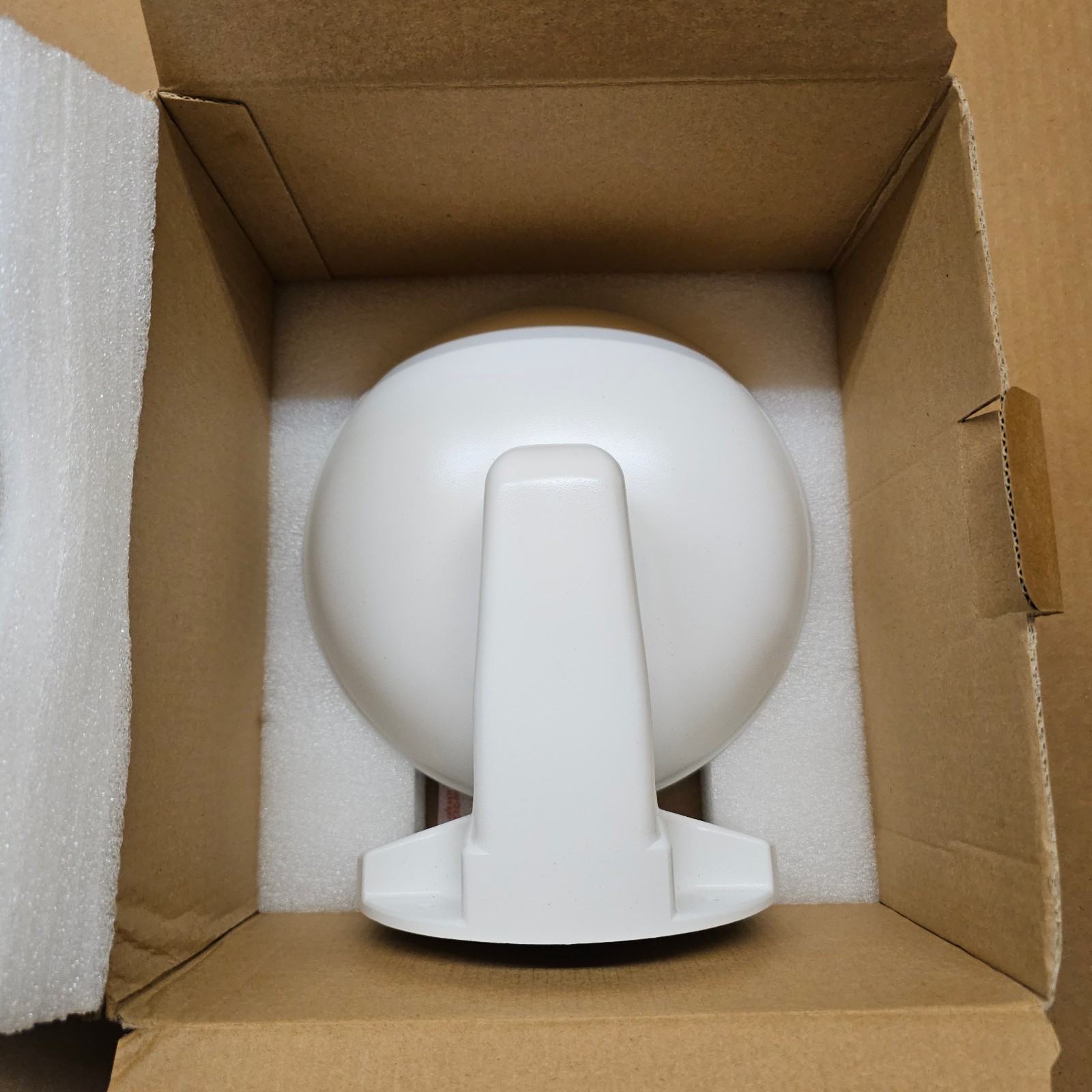 Illustra IBWS-M-ISWB-0 Flex Multisensor Wall Mount - New, Open Box