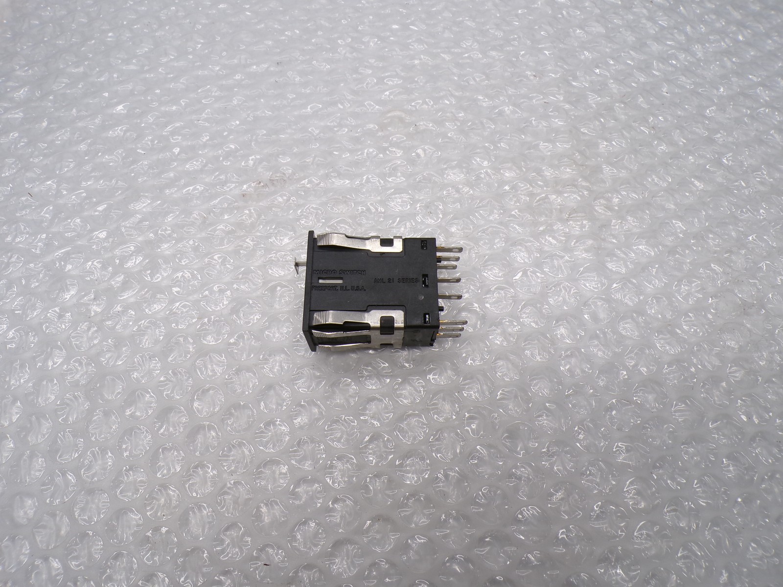 MICROSWITCH AML21 SWITCH UNMP