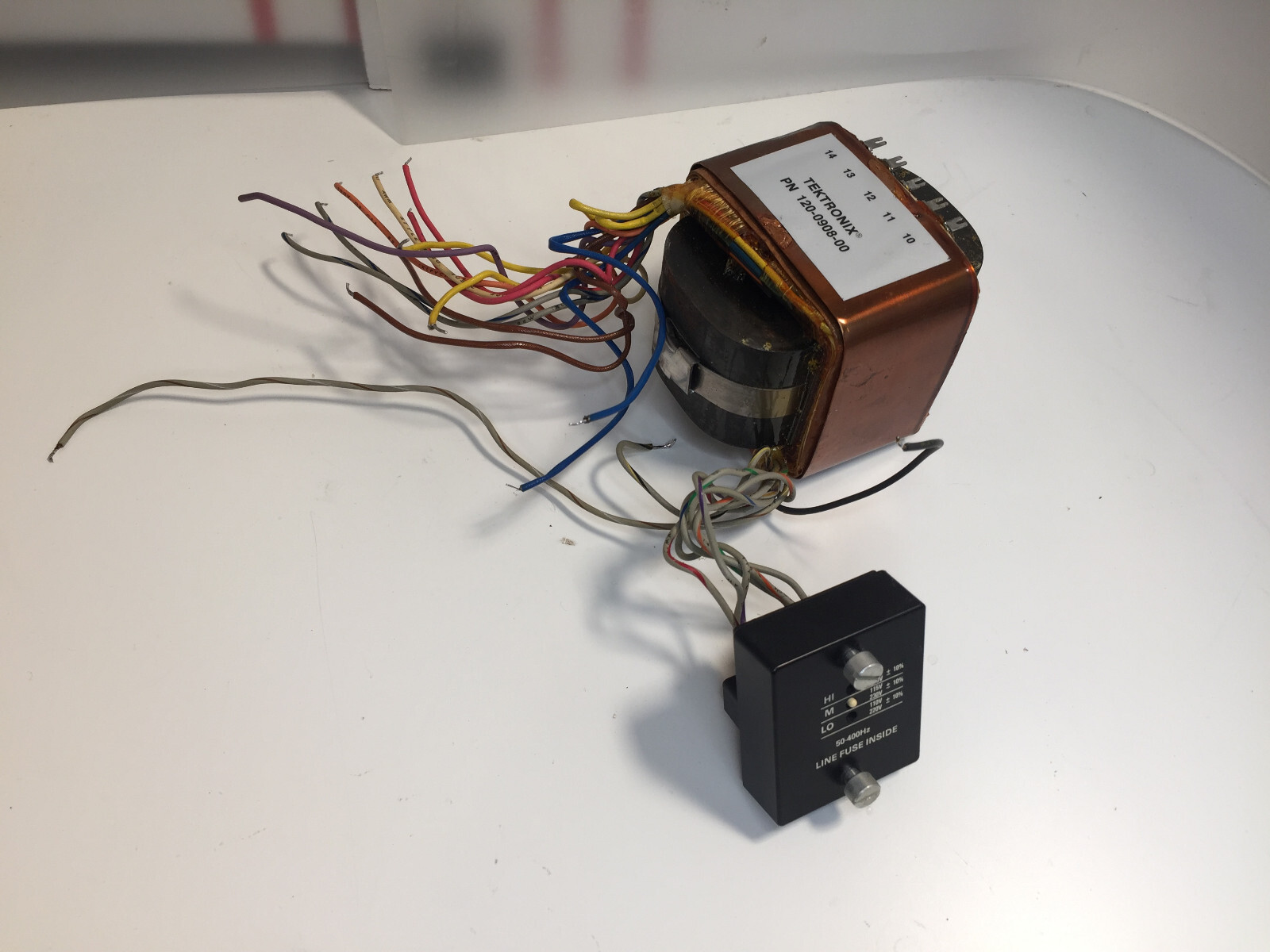 Tektronix 120-0908-00 Transformer with Fuse Block 200-1445-01 for 466 464