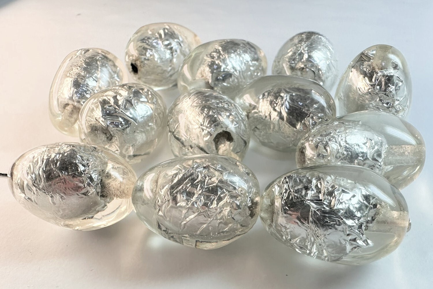 Bead, 12 Clear Glistening Foil 20x14mm Oval Resin Beads with 1.8-2mm Hole *
