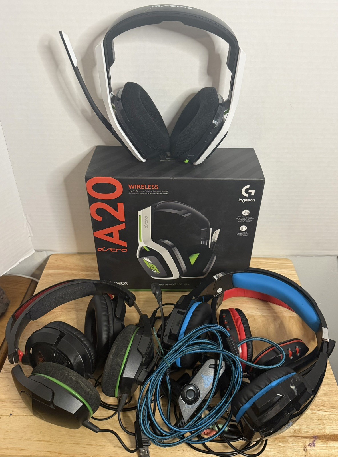 Gaming Headphones Headsets Mixed Brands Styles Wired Wireless Working  Lot Of 5