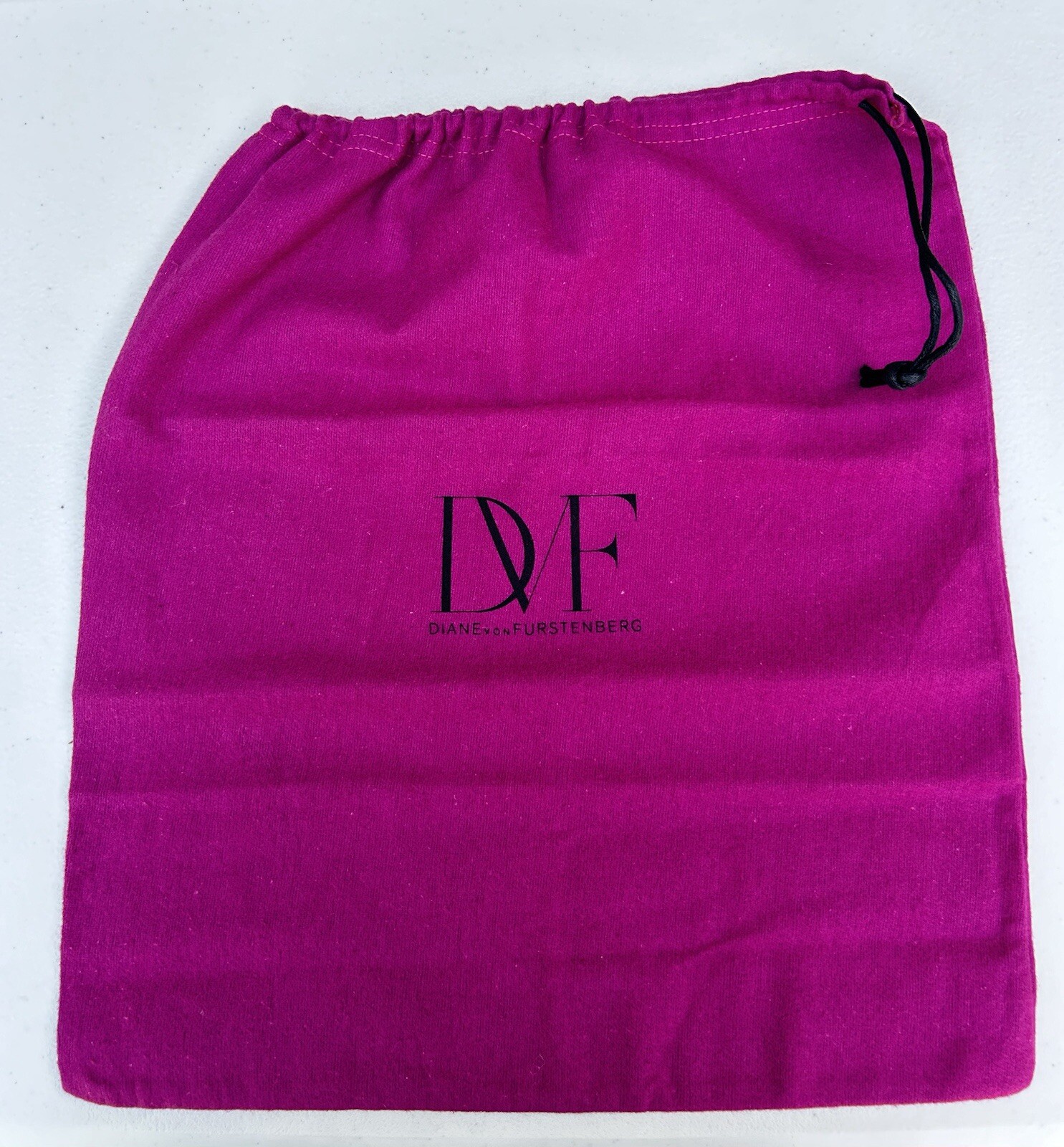 Diane von Furstenberg Duster BootShoe/Hand Bag Authentic 15.5' X 13.5' Pre-Owned