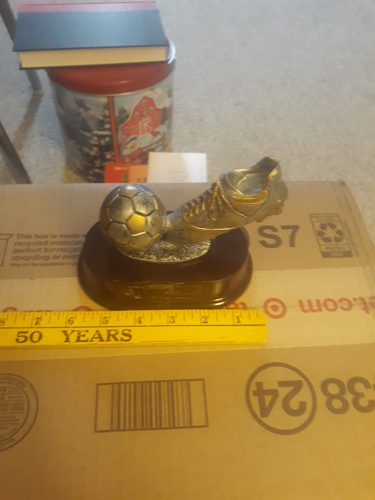 MEDIUM CLEAT AND BALL SOCCER TROPHY