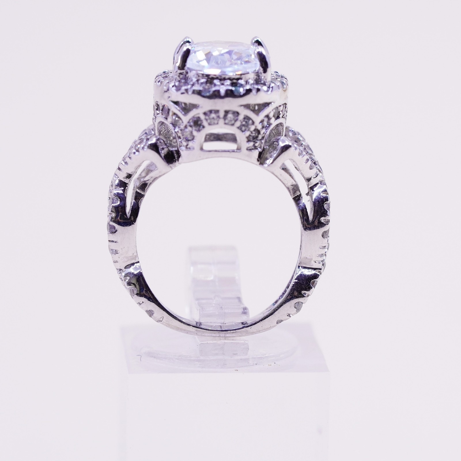 Size 4.75, Sterling silver ring, 925 silver cluster round crystal CZ cluster