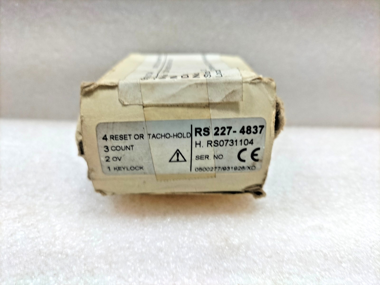 HENGSTLER TICO 731 PROGRAMMABLE DIGITAL COUNTER 8-DIGIT LCD DISPLAY