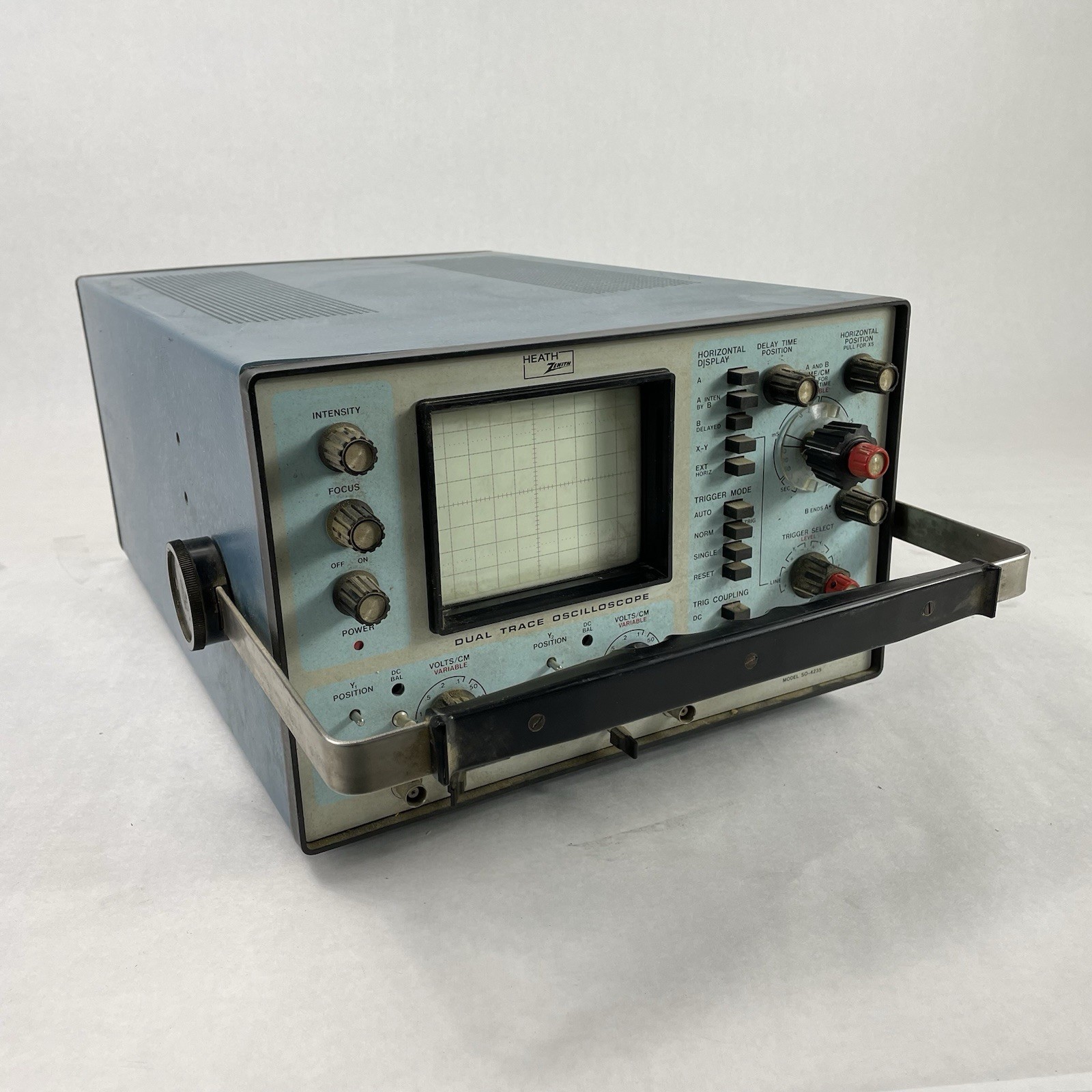 Heath Zenith SO-4235 Dual Trace Oscilloscope Untested