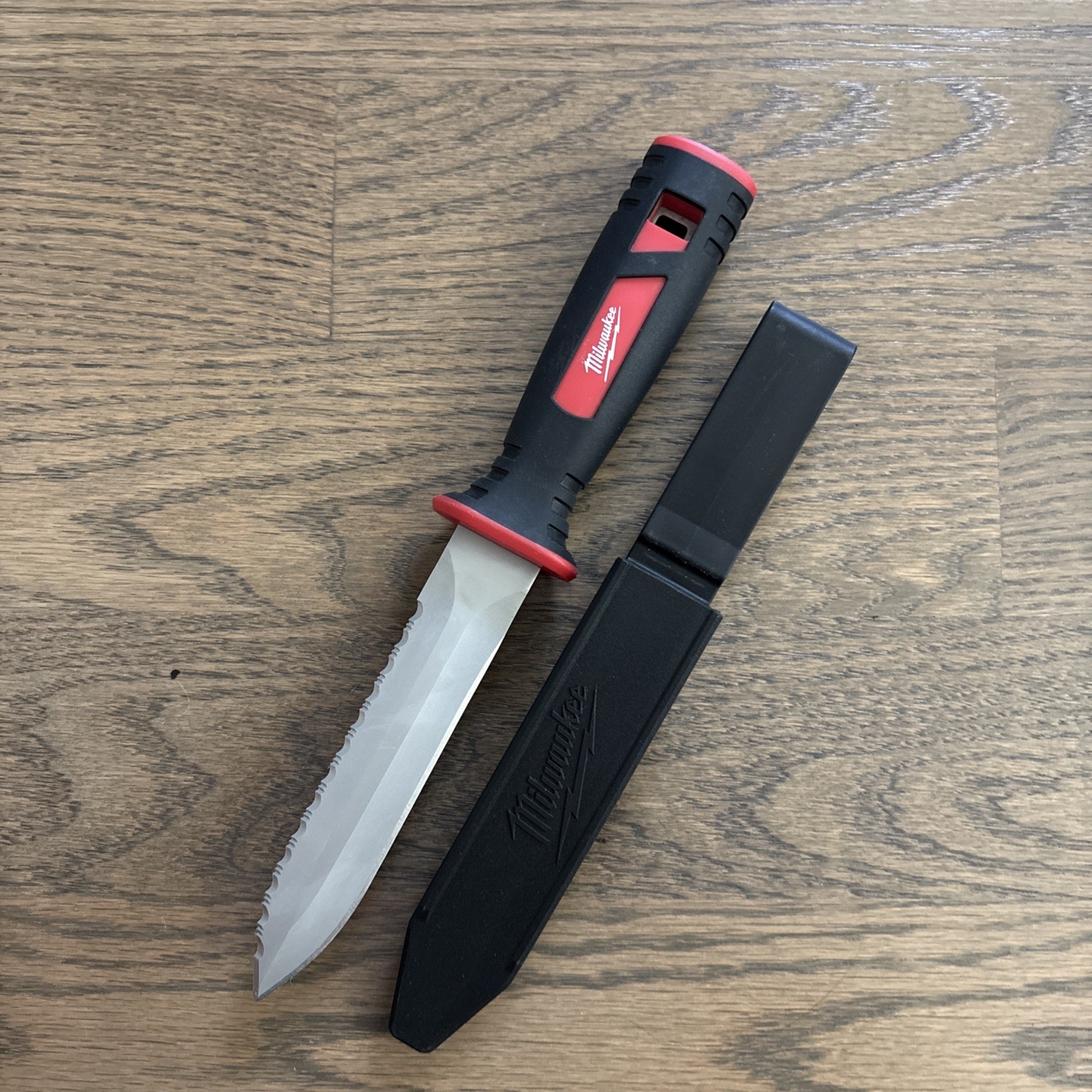 Milwaukee Duck Knife and Sheath No 48-22-1920