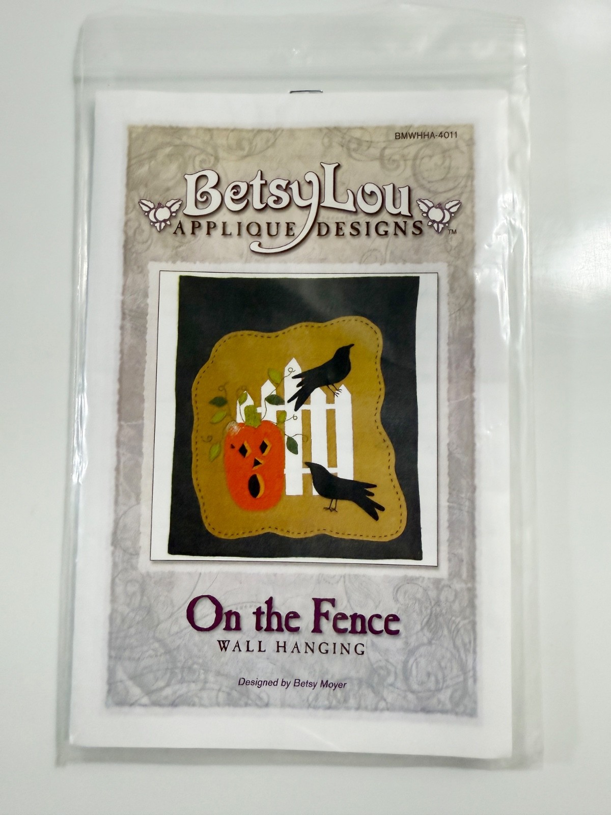 BetsyLou Applique Designs ON THE FENCE Pattern
