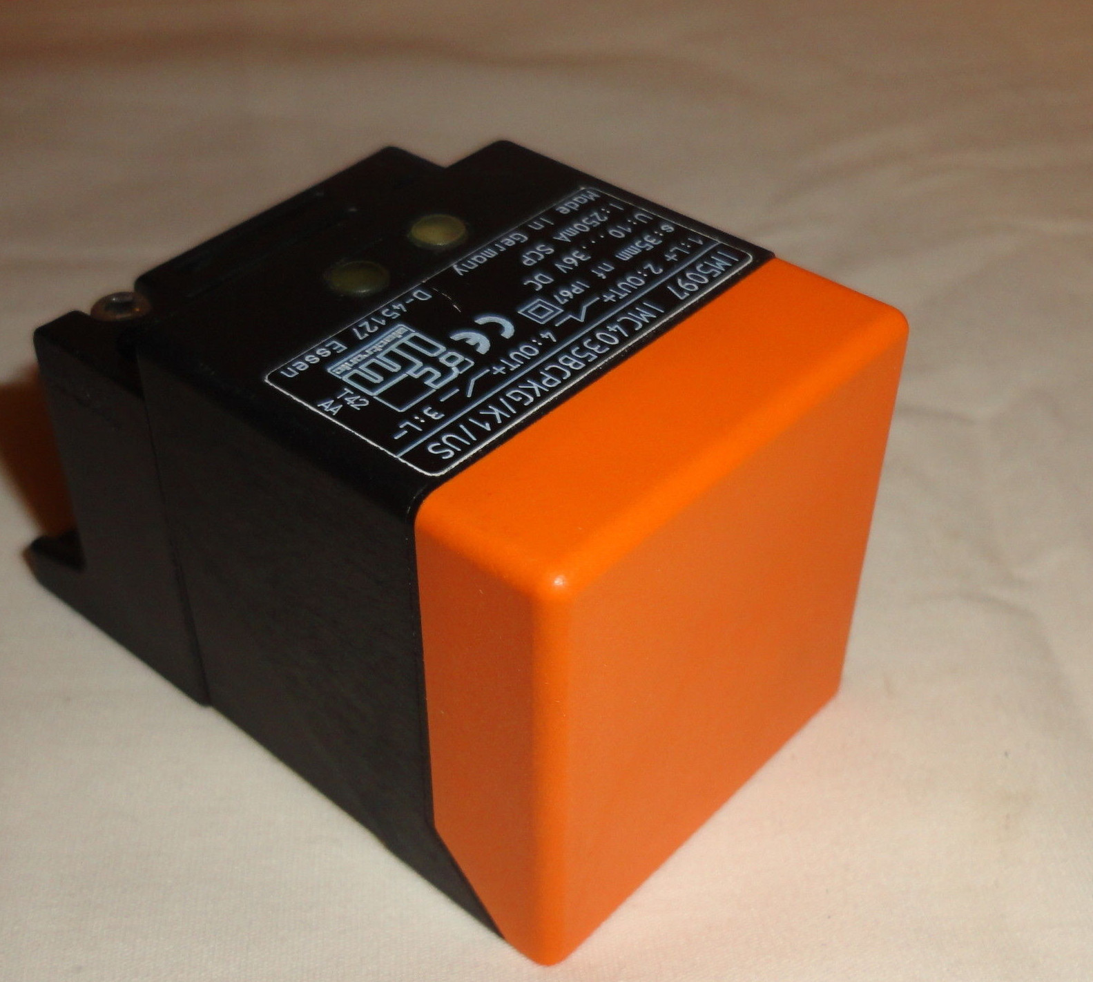 EFECTOR IM5097 INDUCTIVE PROXIMITY SWITCH NEW