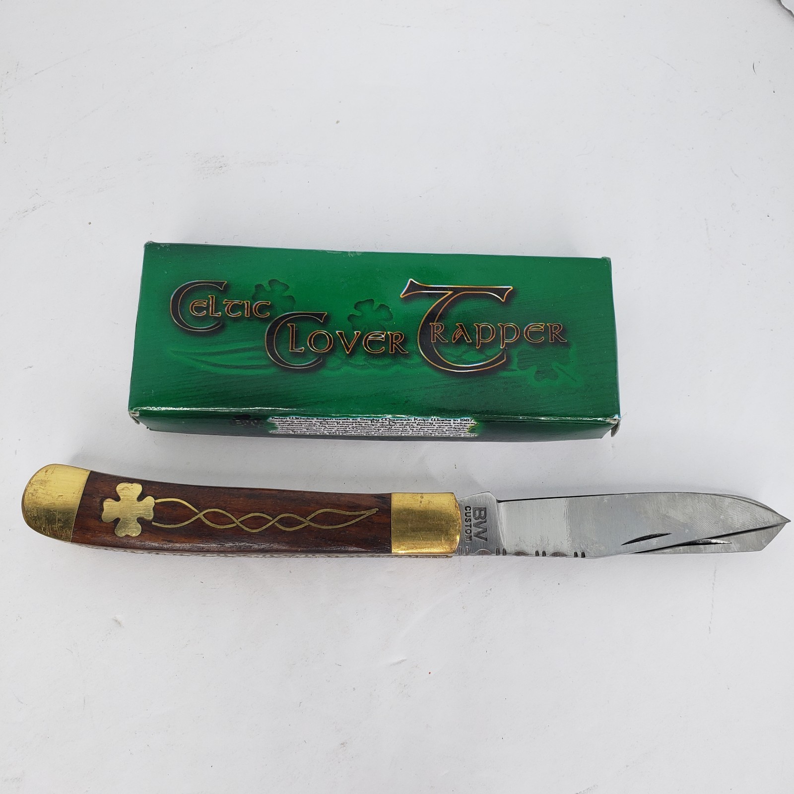 BW Custom Celtic Clover Trapper Folding Knife Pakistan SO-BWC23