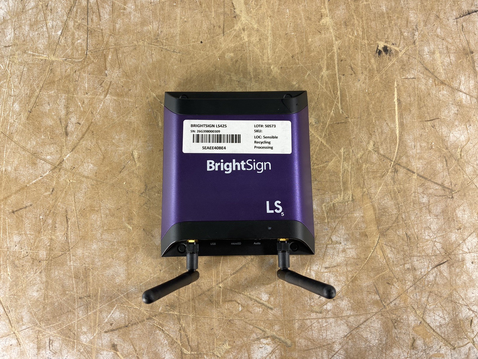 BRIGHTSIGN LS425 I/O DIGITAL SIGN MEDIA PLAYER W/ ANTENNAS - (NO POWER ADAPTER)