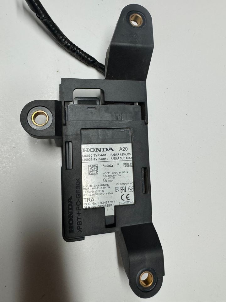 19-20 MDX Right Blind Spot Assist Sensor Control Unit - 680069700A