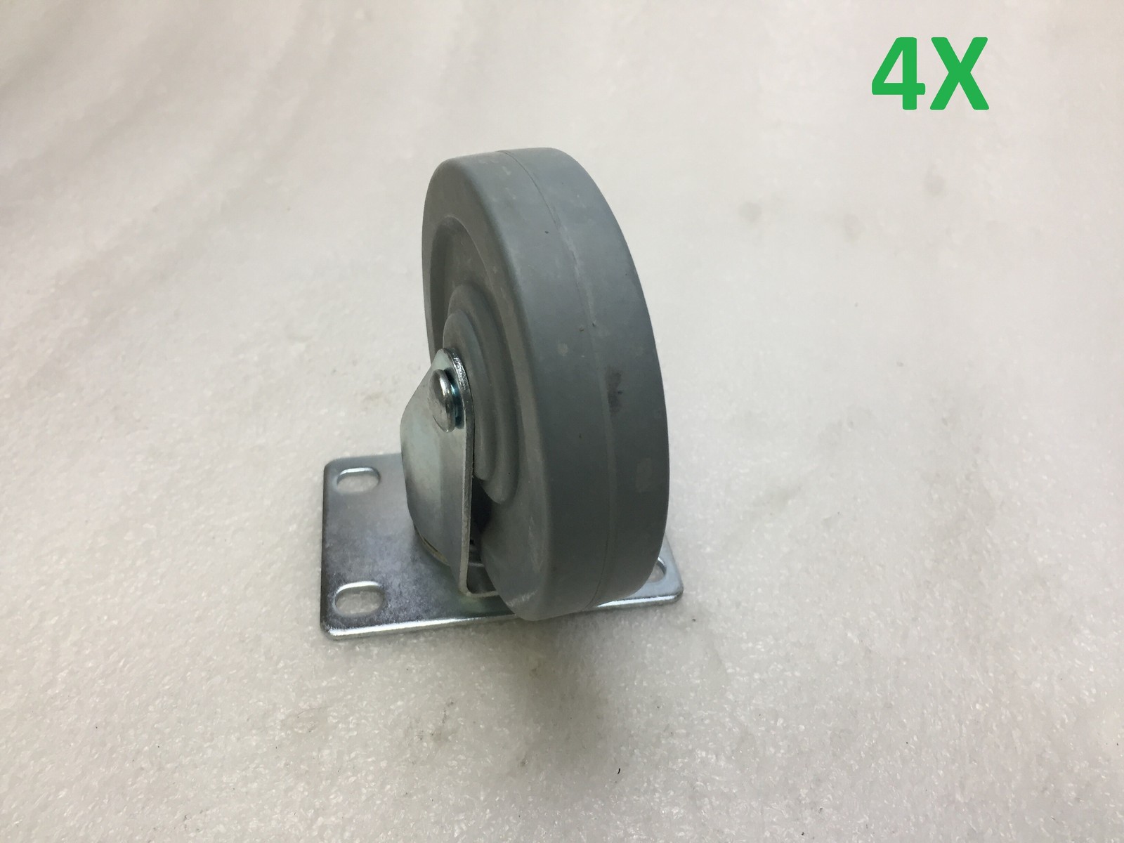 Lot of 4 Unbranded 4" x 1"  Swivel Caster Wheel w/ 4" x 3 Mount Plate