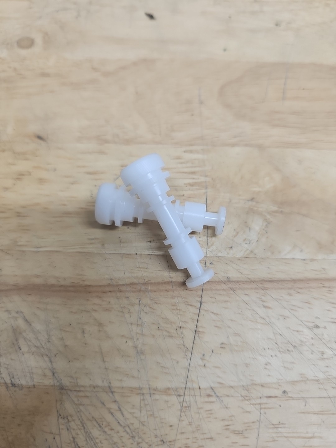 Dye DM6/7 White Delrin Flow Plug