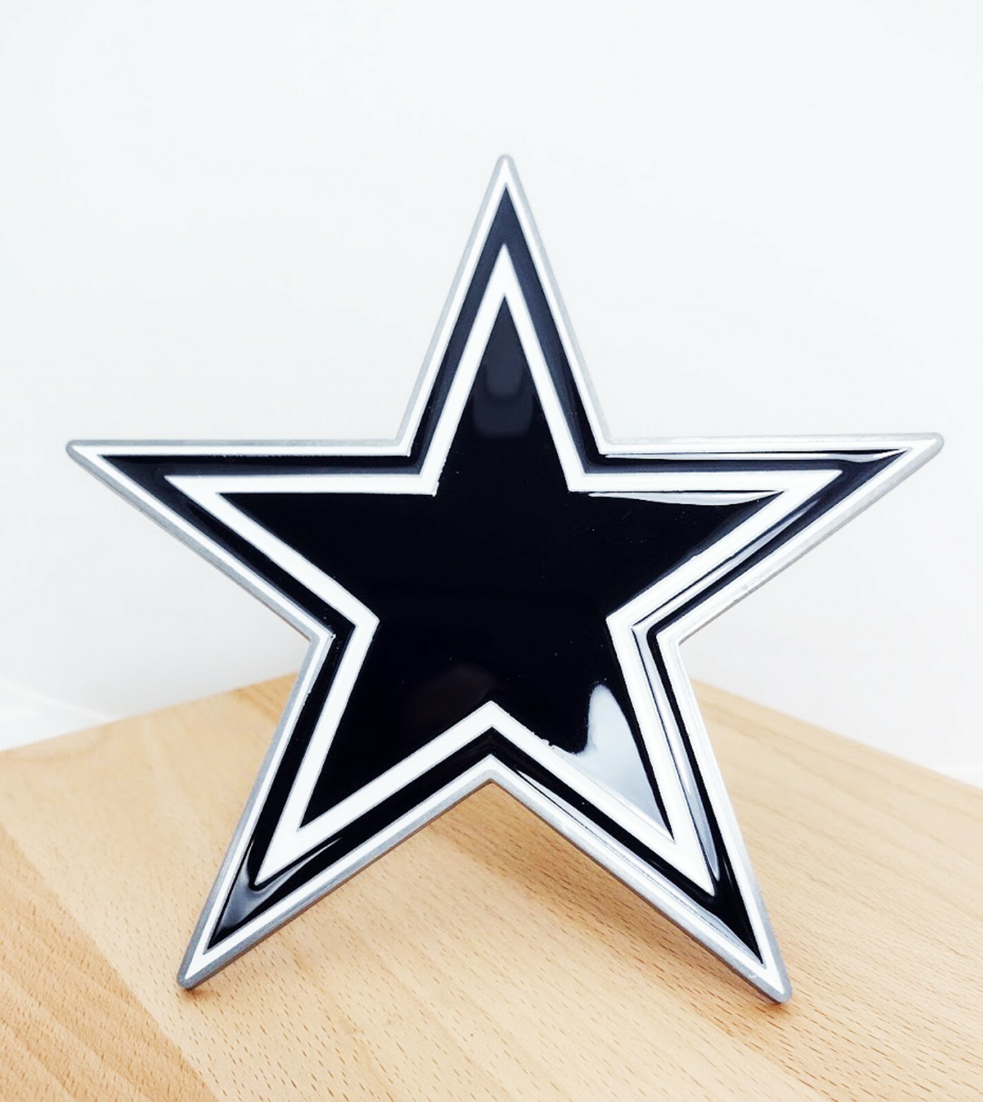 Dallas Cowboys NFL Siskiyou Large Logo Star Hitch Cover - Truck Hitch Cover