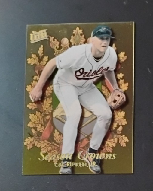 1996 Fleer Ultra Season's Crowns Cal Ripken Jr. #8 of 10 near mint-mint