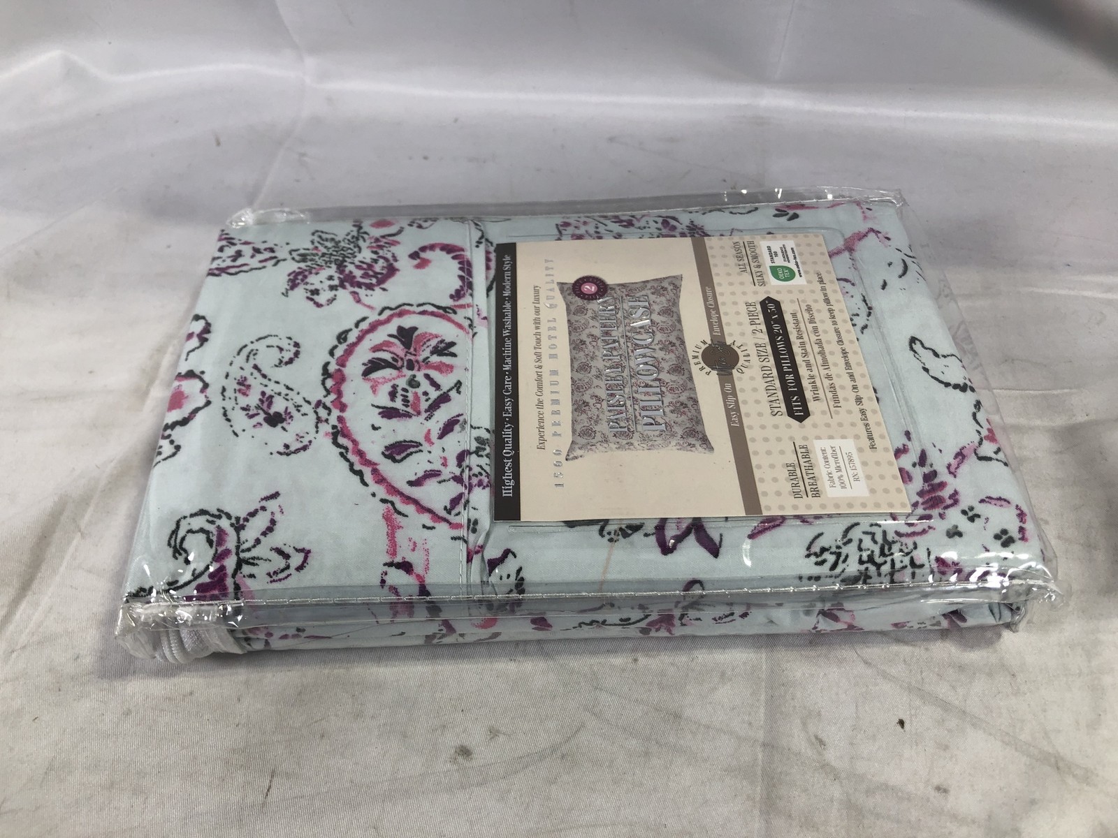 Paisley Pattern Pillowcases Standard Size 20"x30" Microfiber Silky Smooth