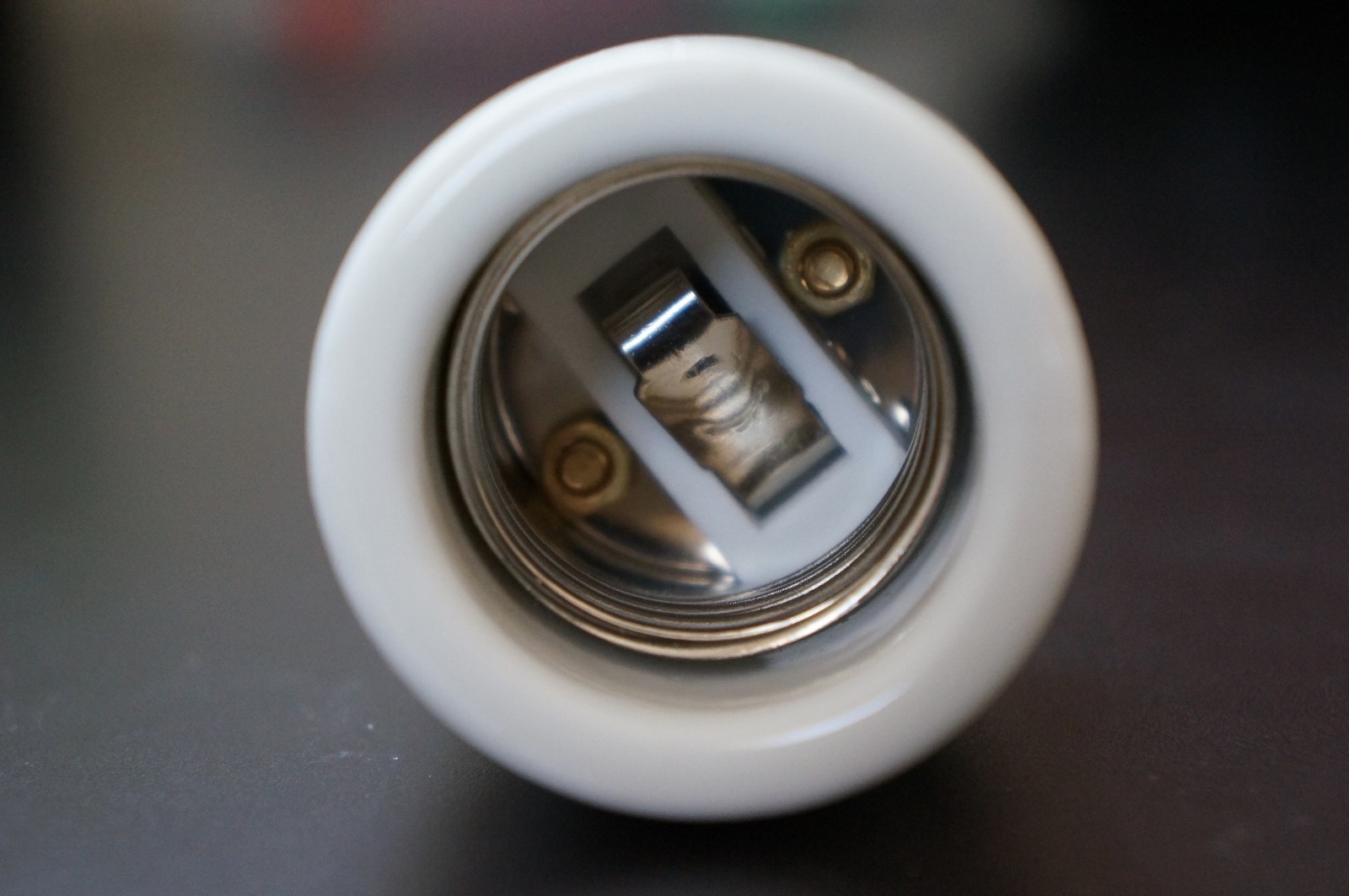 Mogul (E39) to Medium (E26) Socket Adapter Converter For Antique Lamp Socket