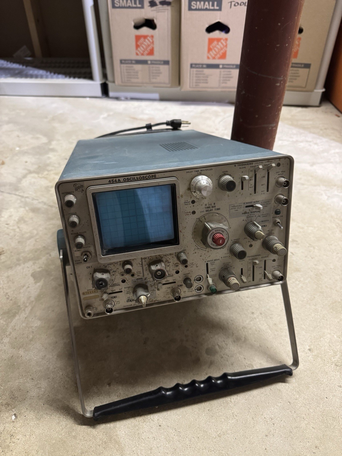 Tektronix 454A 2 Channel Oscilloscope ***Powers On***Untested***