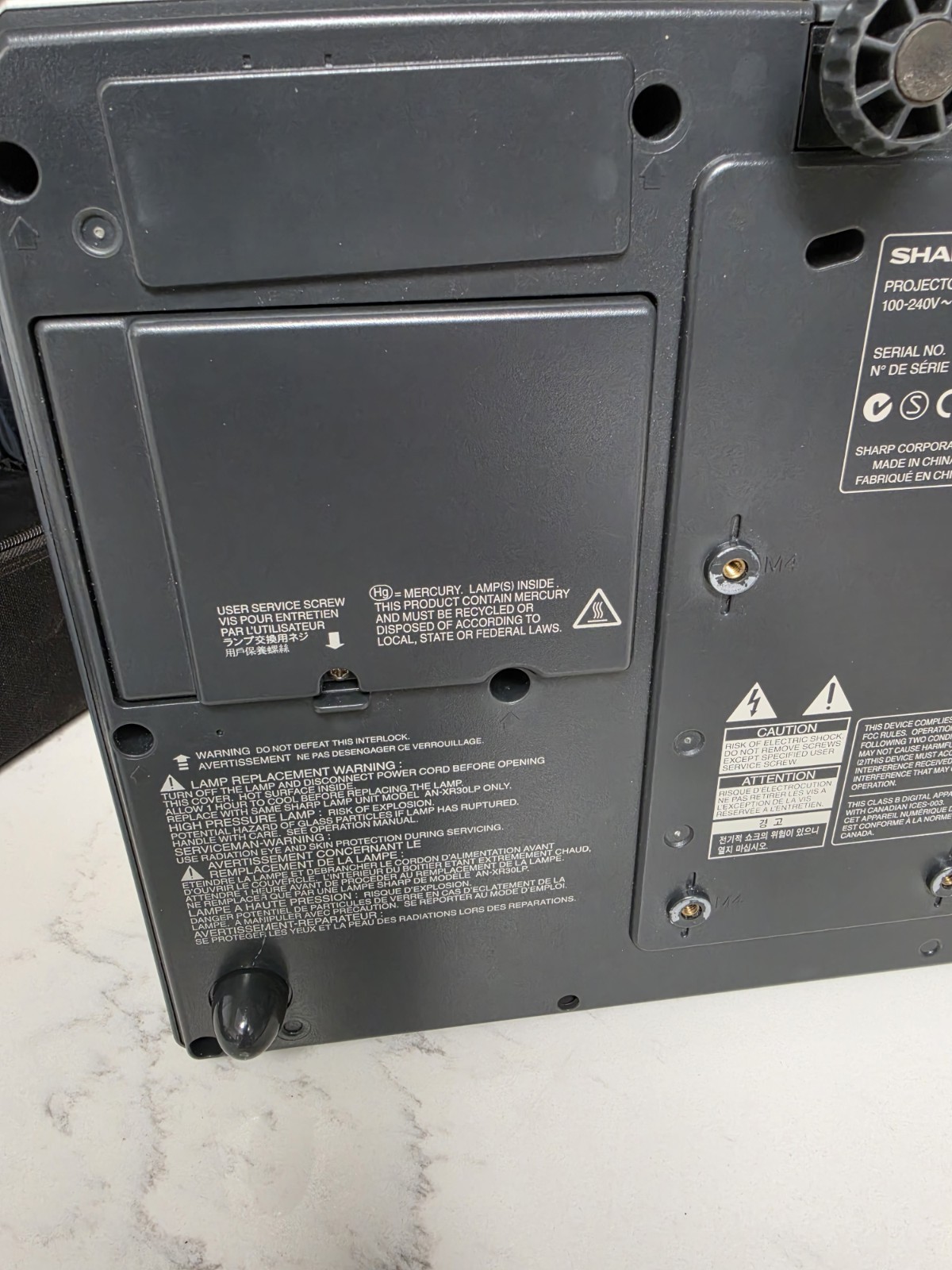 Sharp Projectors Model XR-30X