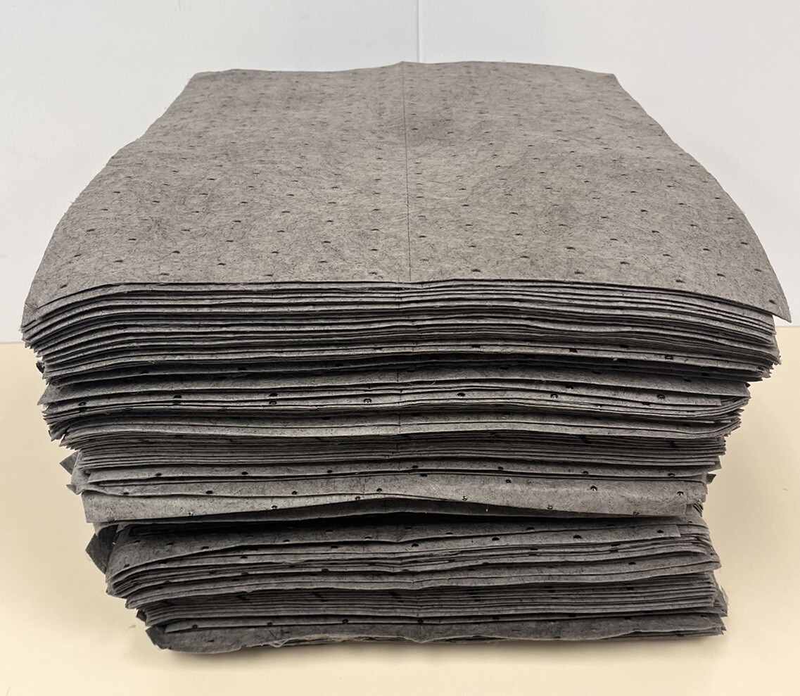 Universal ABSORBENT PADS,Light Weight Sheets - 200 Count Meltblown GDM200