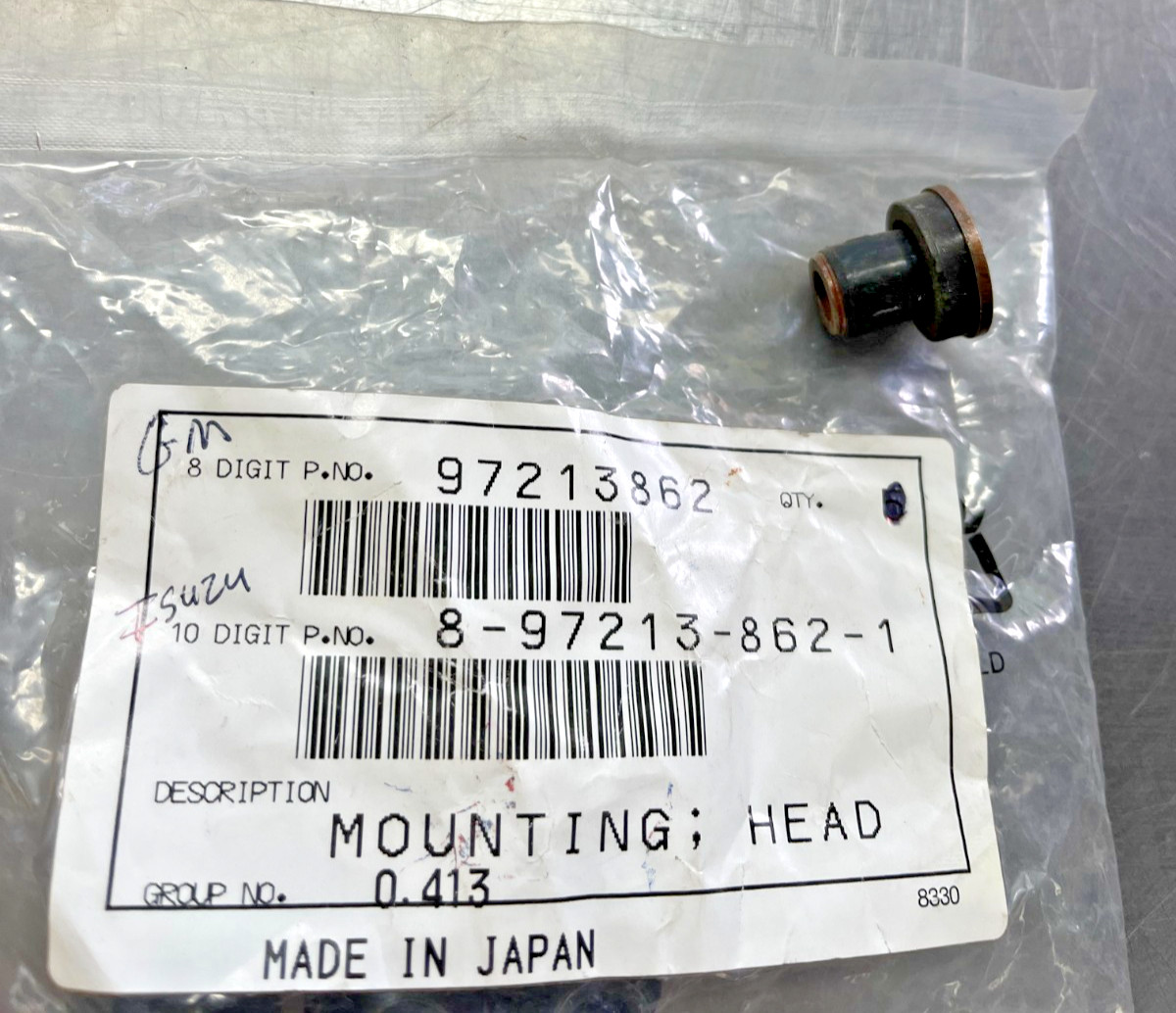 8972138621   Isuzu  Genuine OEM  GM   Mounting Head Spacer Insulator  97213862