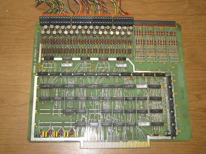 BOSCH 032862-2037 OUTPUT M CIRCUIT BOARD CARD MODULE PLC
