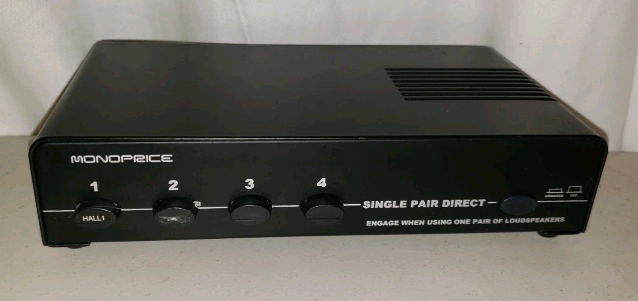 Monoprice 4-Channel Speaker Selector