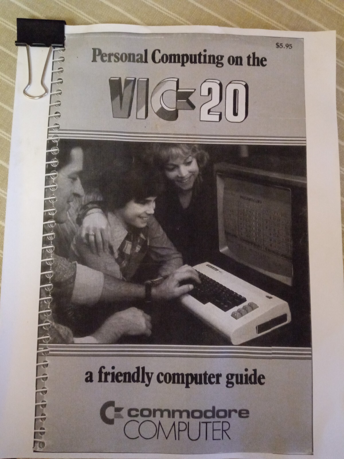Vintage 1982 Commodore VIC-20 Computer, Datassette, Power Supply, Manual WORKING