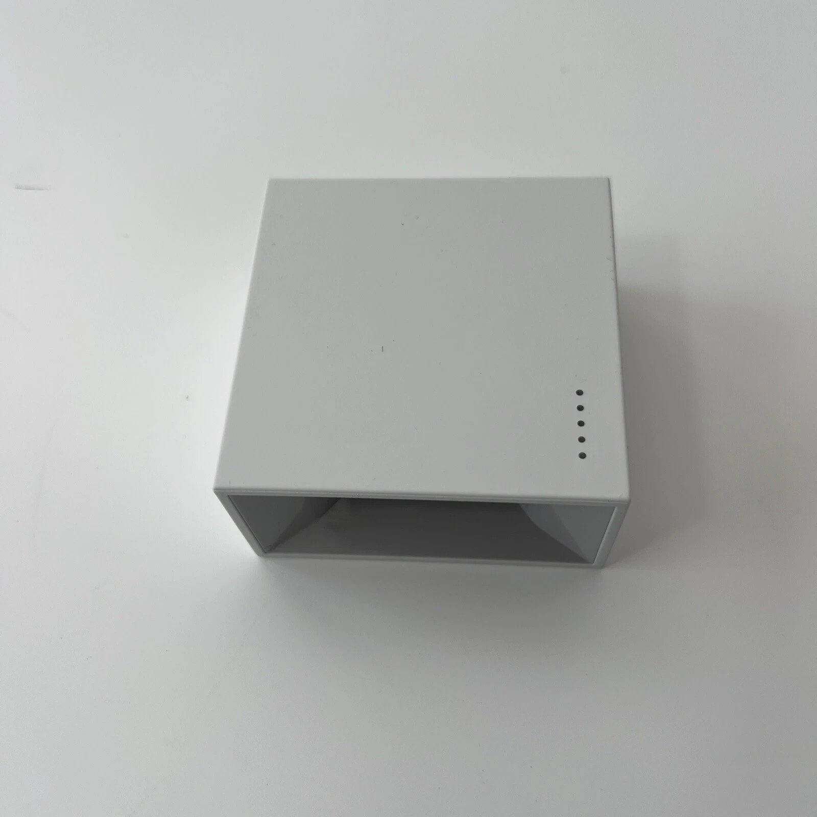 CUE C0201 Health Monitoring System - White REV4.0 Test kit Cartridge Reader