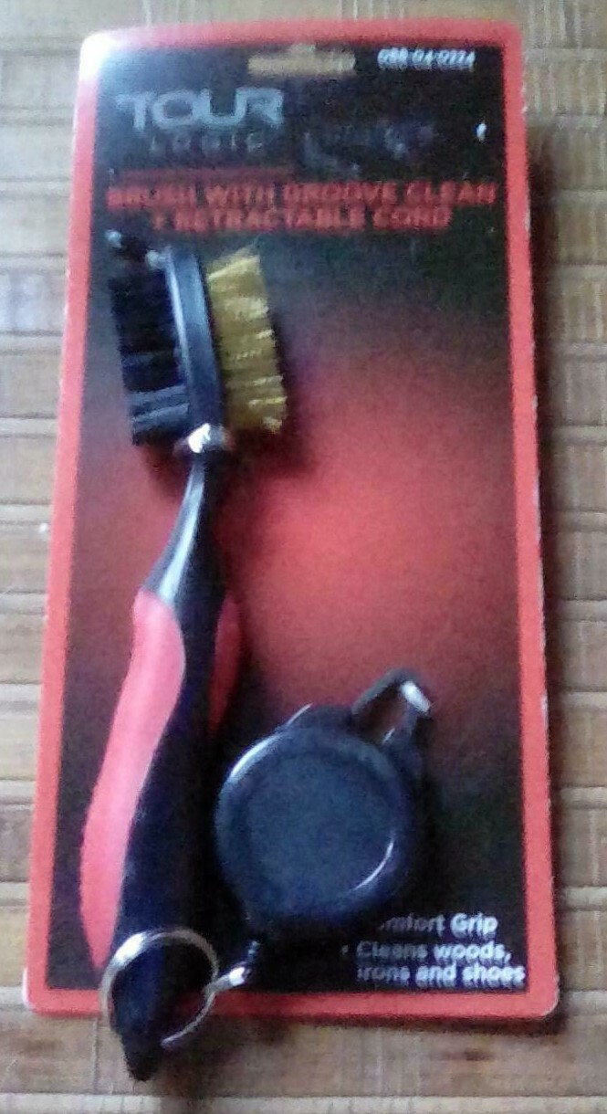 Tour Logic Brush with Groove Clean + Retractable Cord