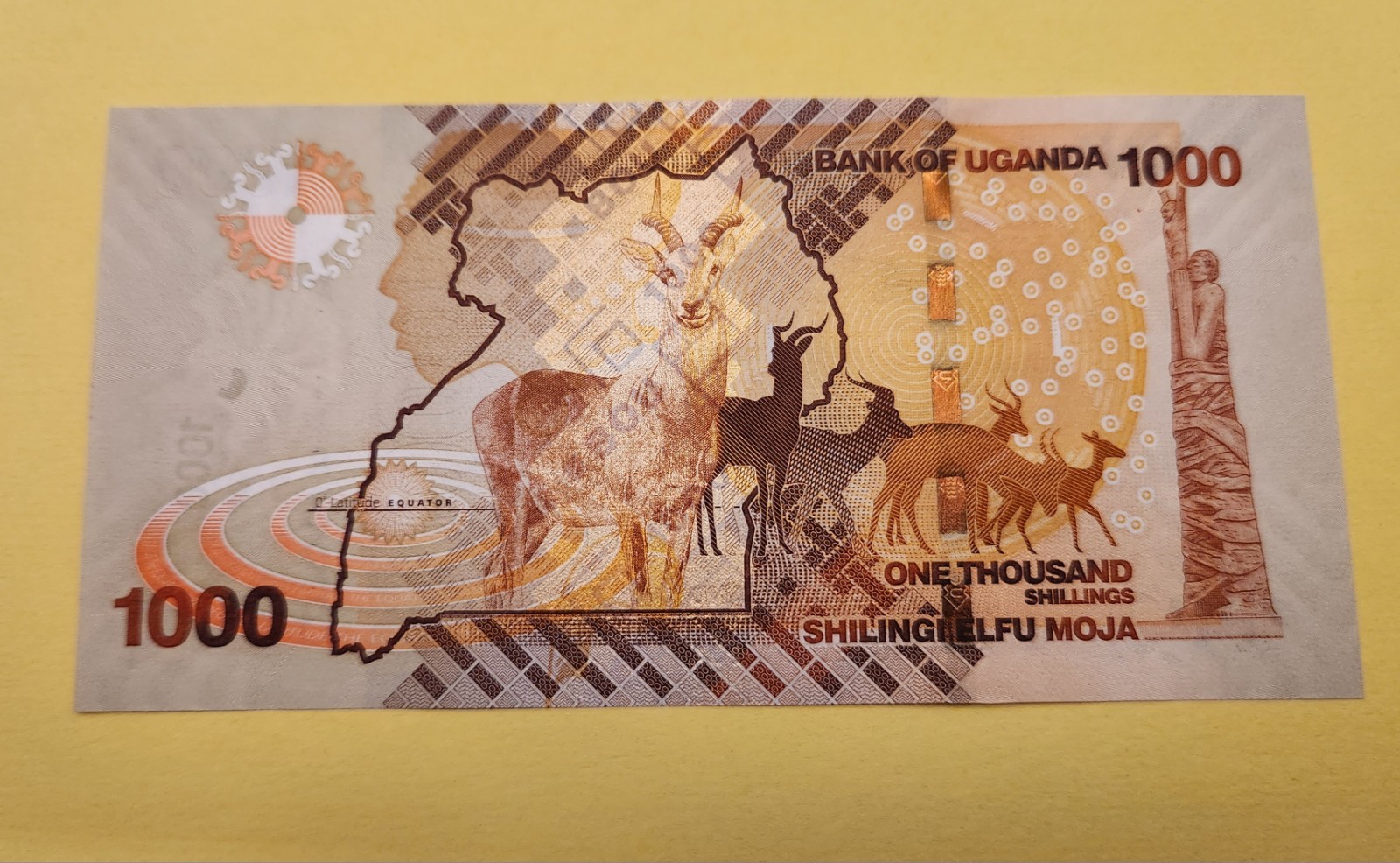 Uganda banknote,  1000 Shillings,  2010  SN°- AR7618328