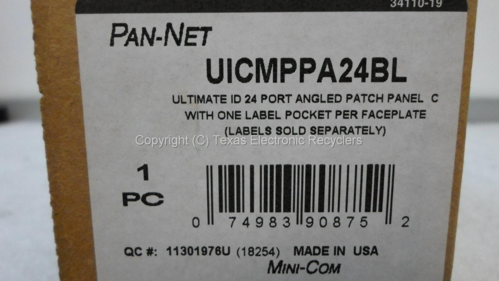 NOB - Panduit UICMPPA24BL Mini-Com Modular Angled 24-Port Patch Panel