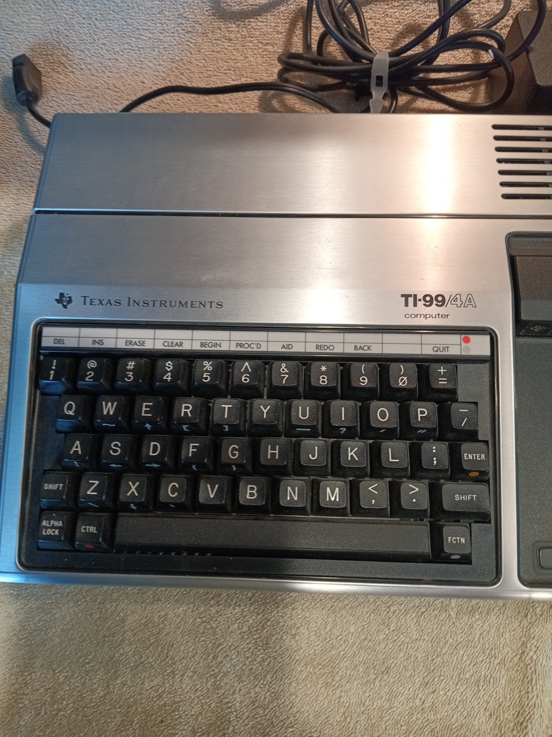 Texas Instruments TI-99/4A Home Computer Untested Read Description