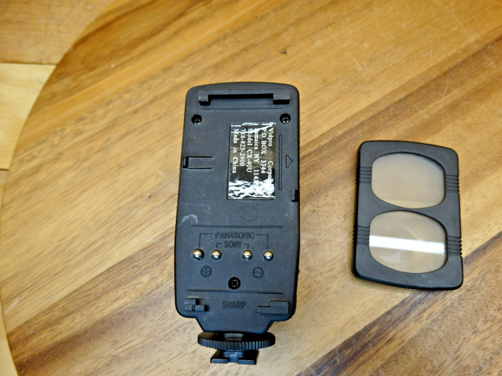 Vintage VidPro: CX-40U Camera Flash Speedlite