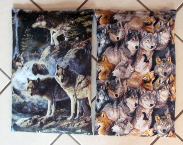 Set of 2 New Microwavable Therapeutic Corn Bags / Heating Pad Hot Packs Wolf