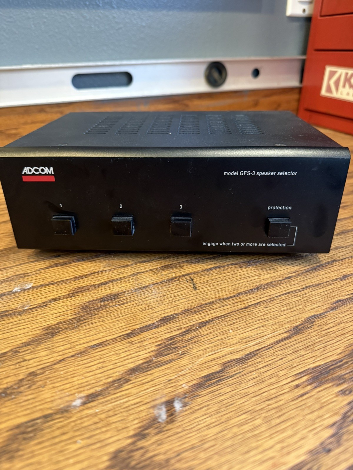 ADCOM GFS-3 Speaker Selector Switch – 3-Zone w/ Protection GREAT CONDITION