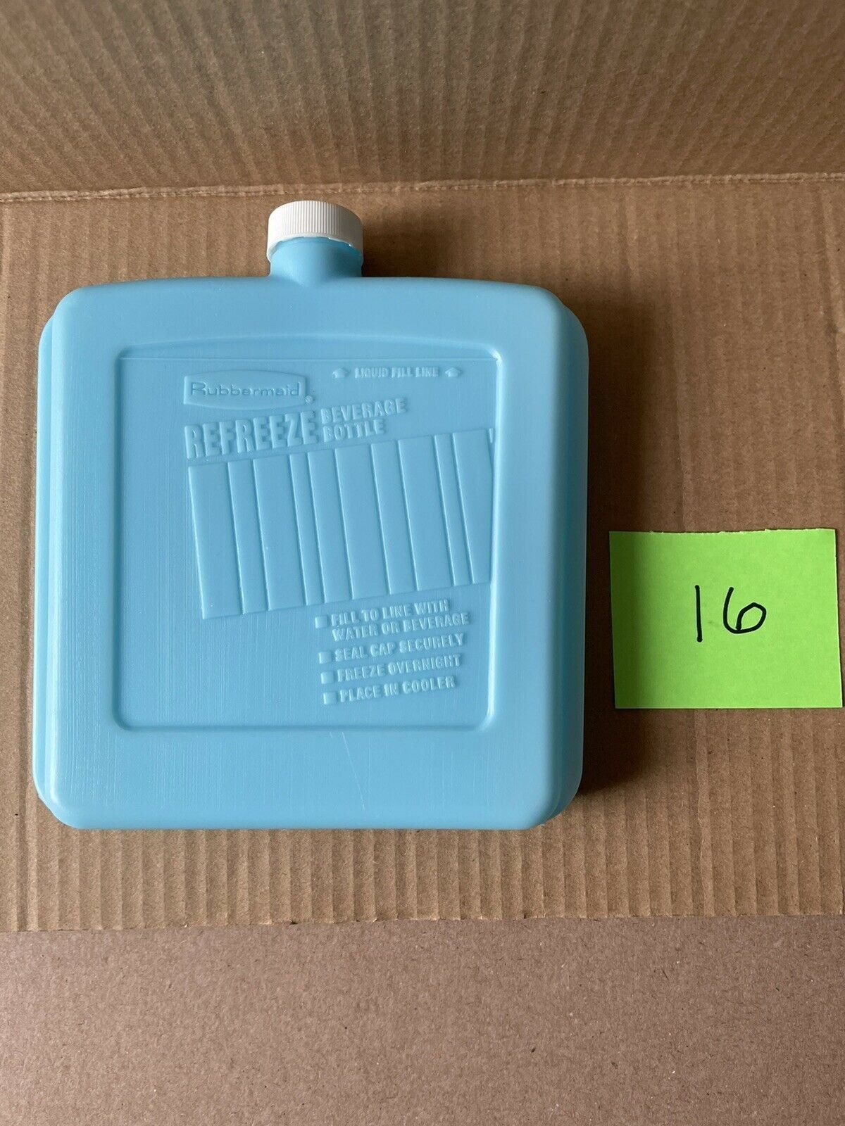 Rubbermaid Refreeze Beverage Bottle Refillable Ice Pack for Cooler #8483 16G sa