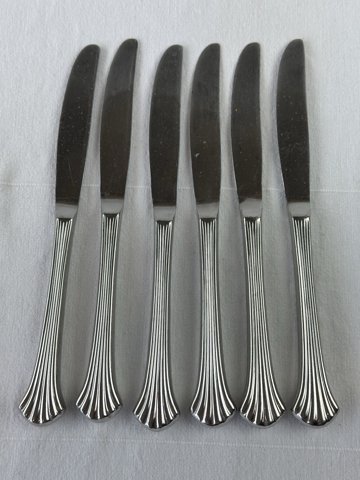 LOT OF 6 International Silver Stainless Tiara Modern Hollow Dinner Knives Plume