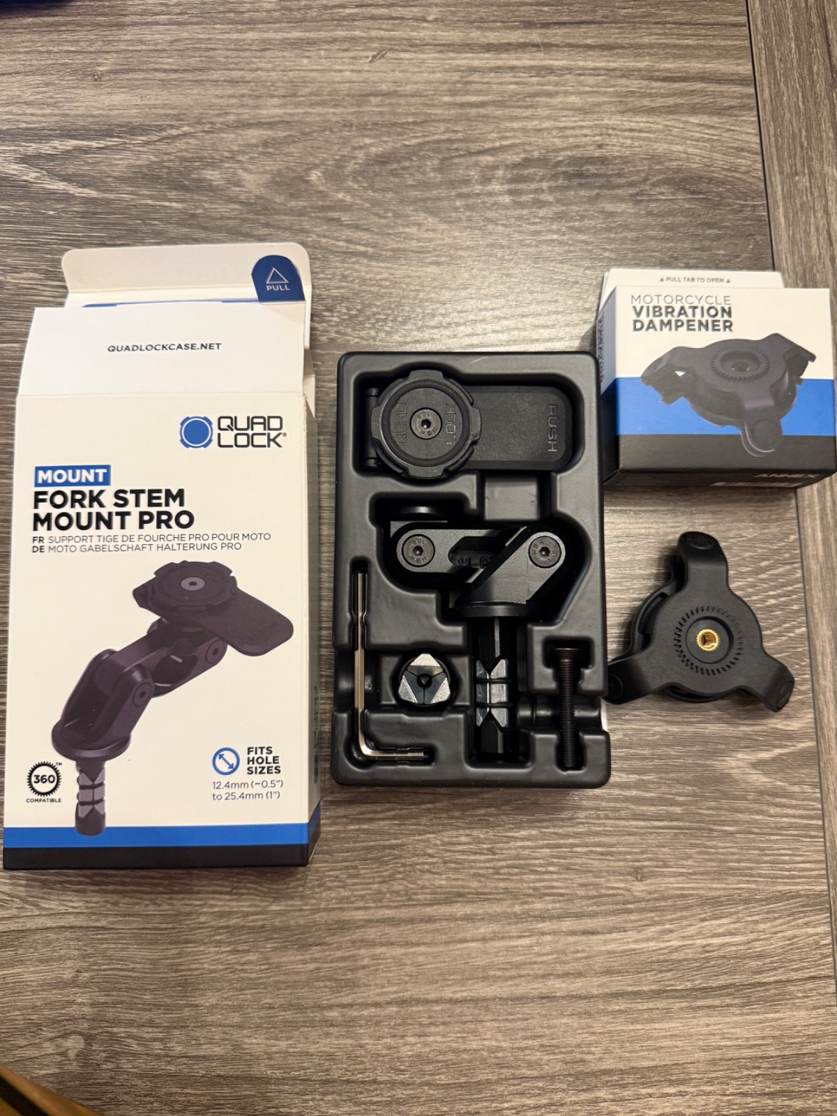 QUAD LOCK Motorcycle Fork Stem Phone Mount PRO + Vibration Dampener Quadlock NEW