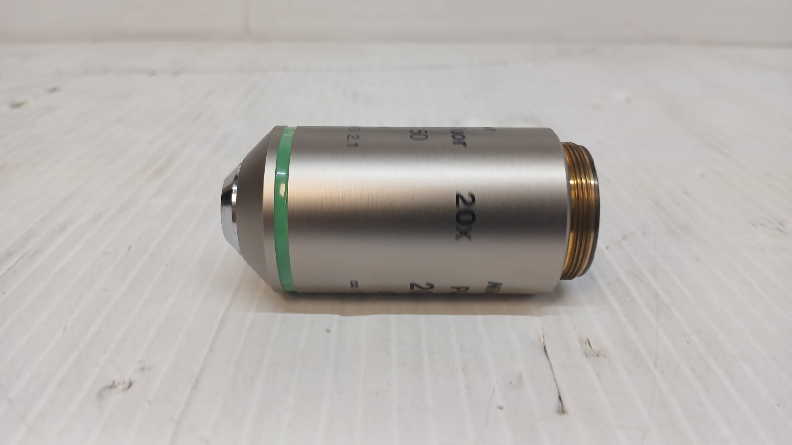 Nikon Plan Fluor 20X/0.50 DIC M ∞/0.17 WD 2.1 Microscope Objective Lens *READ*