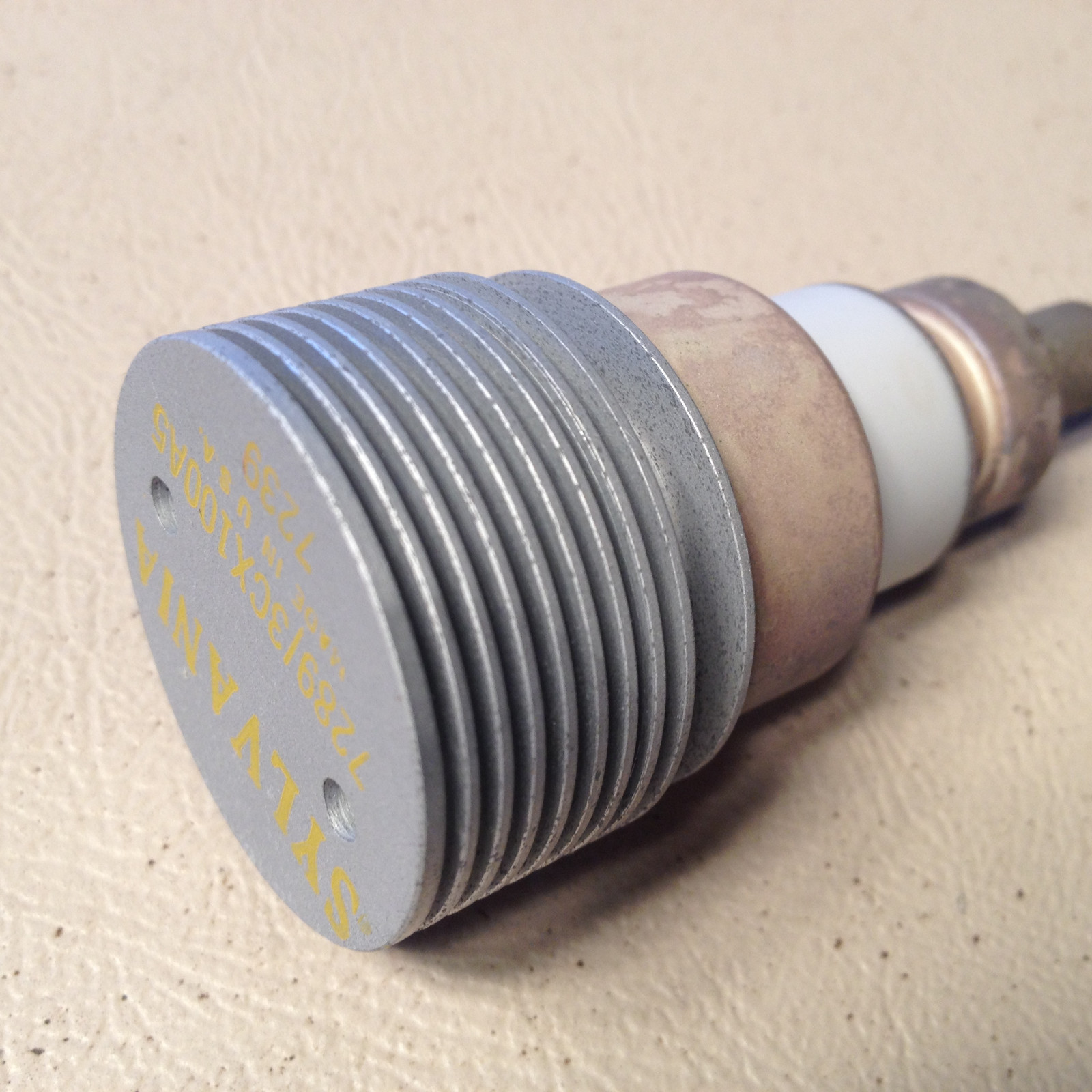 GE 7289 Hi Mu UHF Triode, 3CX100A5, NOS.