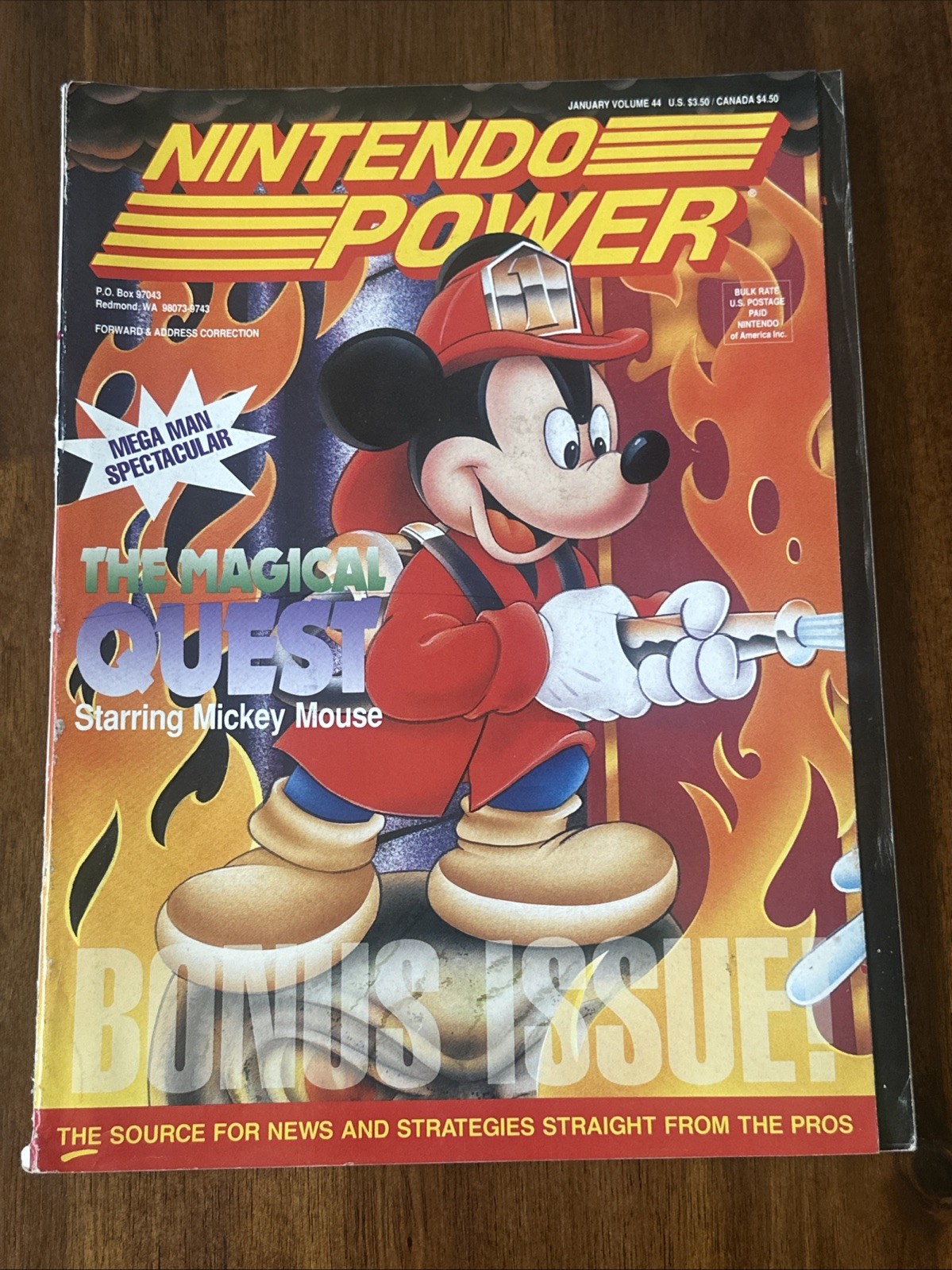 Nintendo Power Magazine Volume 44 January 1993 Magical Quest with Poster
