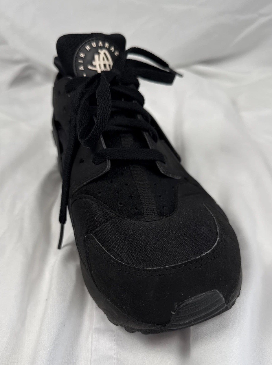 Nike Air Huarache Triple Black Men’s Running Shoes Sneakers Sz 9 EUC 318429-003