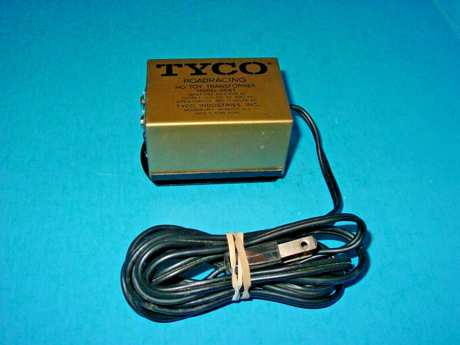 TYCO Roadracing HO Toy Transformer model 608T