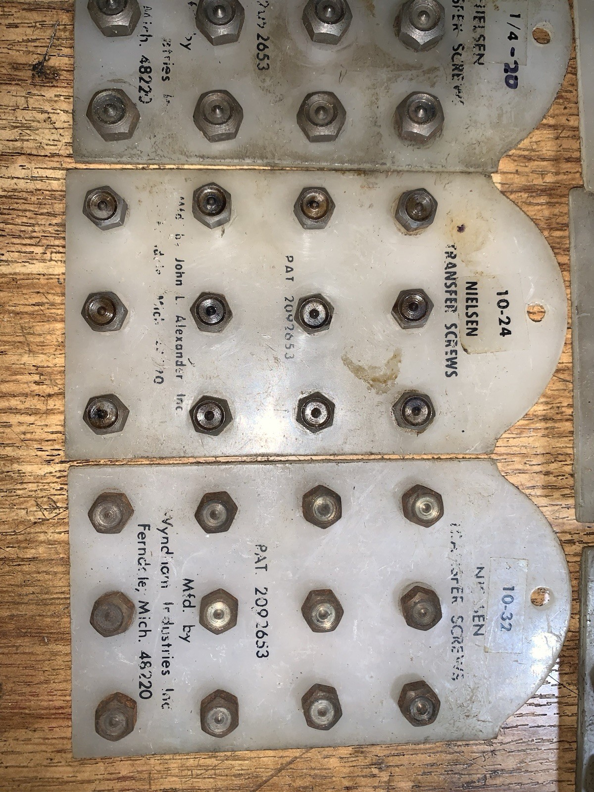 Nielson Shouldered Transfer Screw Sets Popular Sizes As Pictured Completed Sets