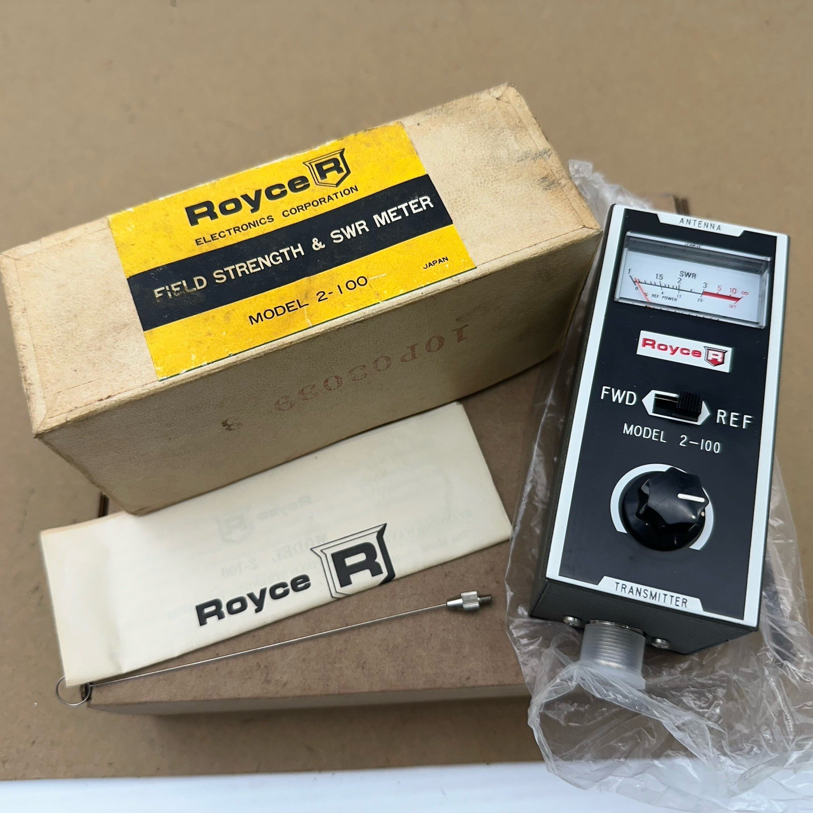 Royce Electronics Vintage Field Strength / SWR Meter Model 2-100 Japan NOS NEW