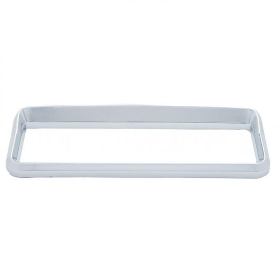 Kenworth "Studio Sleeper" Bezel w/ Visor
