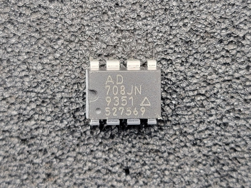 New (2pcs) AD708JN ANALOG DEVICES IC Linear