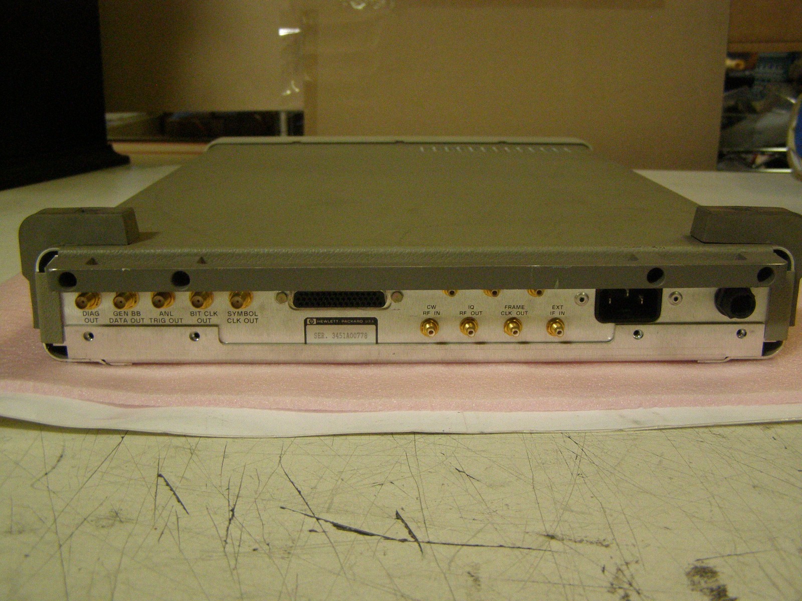 HP 83201A DUAL MODE CELLULAR ADAPTER Interface